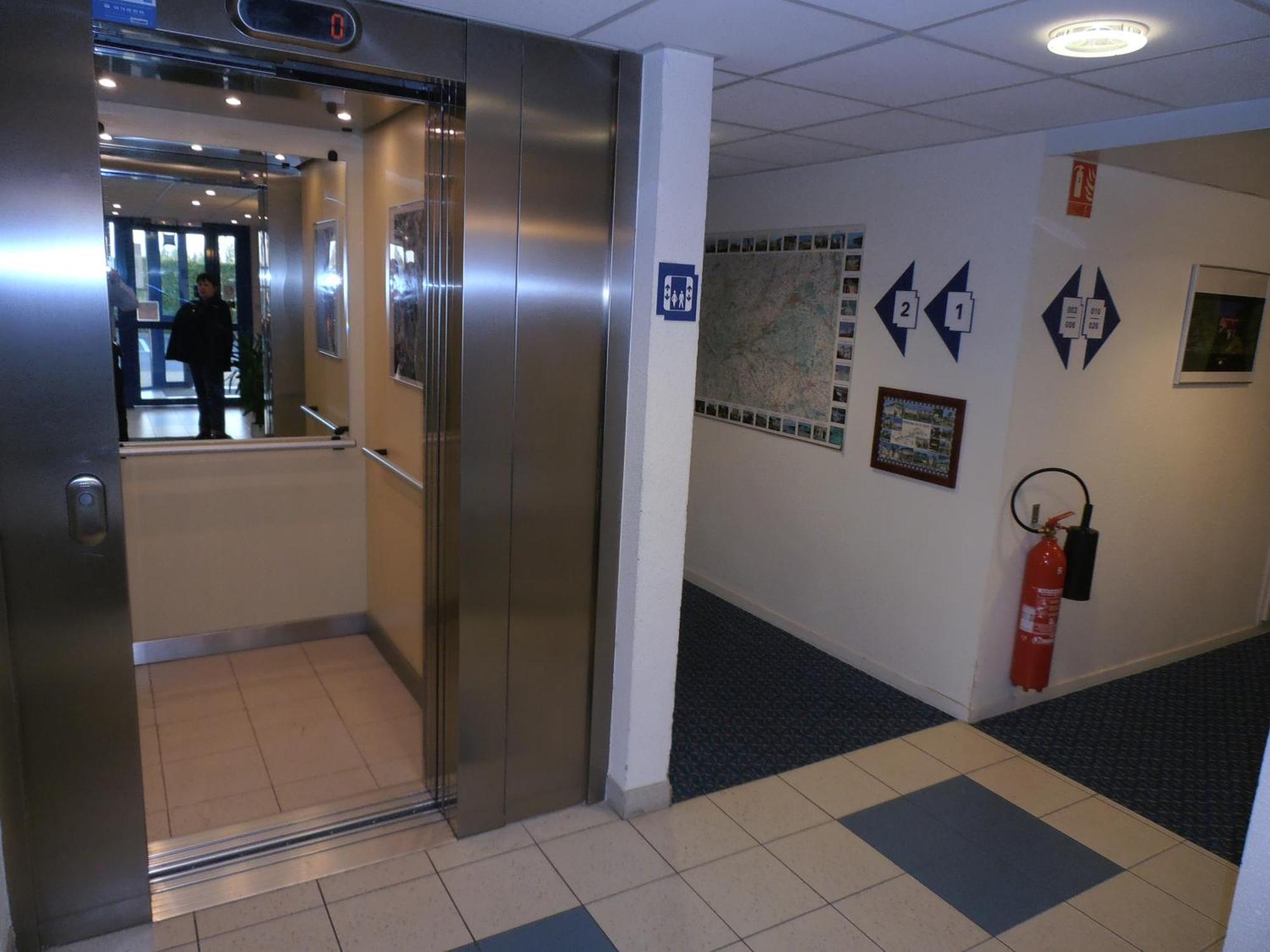 Ibis Budget Meung Sur Loire Екстер'єр фото